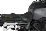 Sadel (med värme) - förare - R1300 GSA - Option 719 Karakorum Style